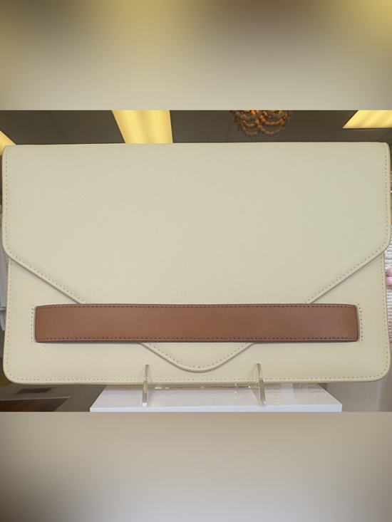Mark & Graham Handbags - Mark and Graham Cream Envelope Clutch - never used - no initials